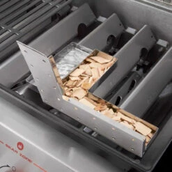 Weber Genesis SI-E-330 -Traeger Shop 8037848 A V5.eps High 65747.1648392121