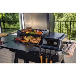 Traeger Ironwood Wood Pellet Grill And Smoker -Traeger Shop 8084260 A V1.eps High 70598.1677690605