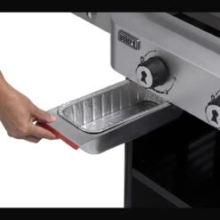 Weber 3 Burner Liquid Propane Outdoor Griddle -Traeger Shop 8084667 A V2.eps High 76645.1673307430