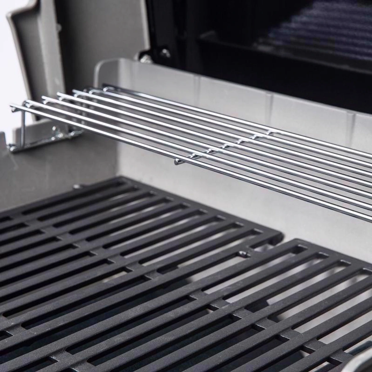 Weber Spirit II E-210 Propane 4 Weber Spirit II E-210 Propane - Image 2