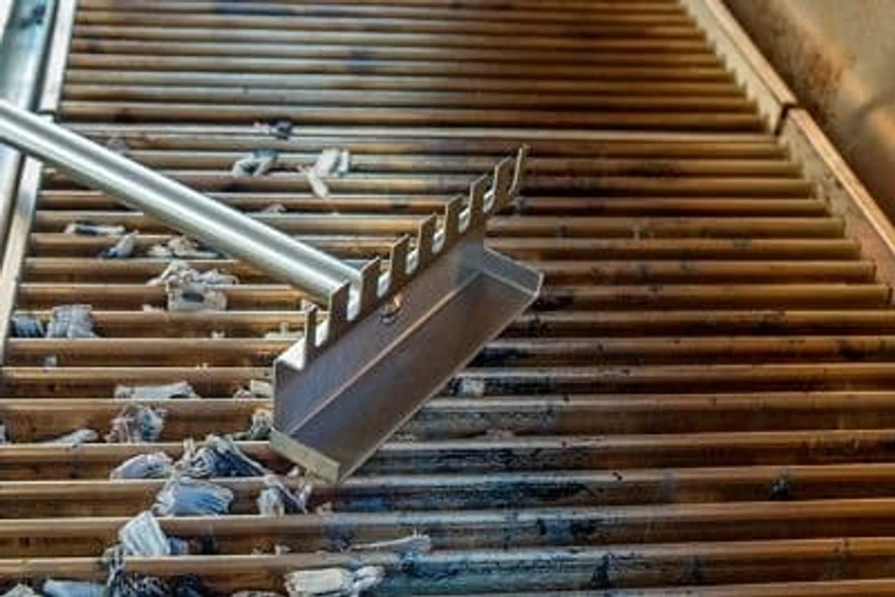 TEC PFRRAKE Grate Rake Cleaning Tool 3 TEC PFRRAKE Grate Rake Cleaning Tool
